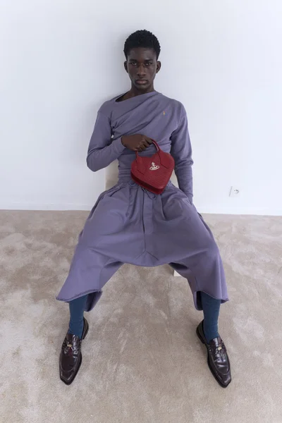 Look 11